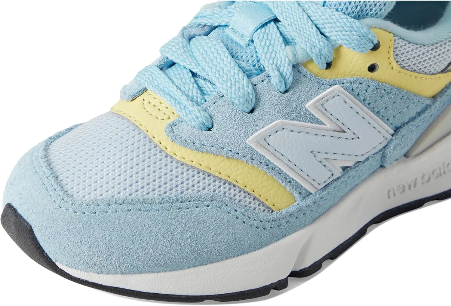 New Balance Unisex-Child 997r (Big Little Kid) Sneaker