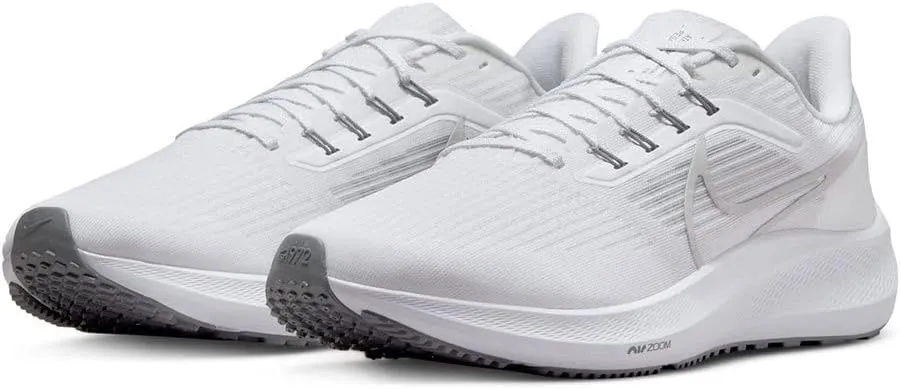 Nike Men's Sneaker