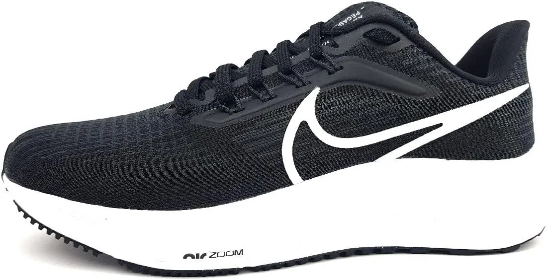 NIKE Women's Sneaker