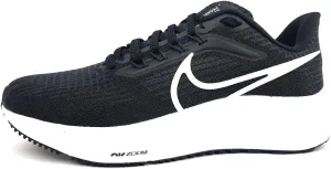 NIKE Women's Sneaker