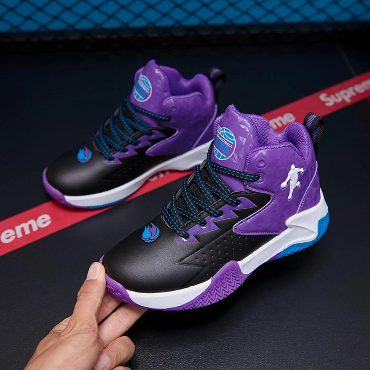 Non Slip Sports Basketball Shoes