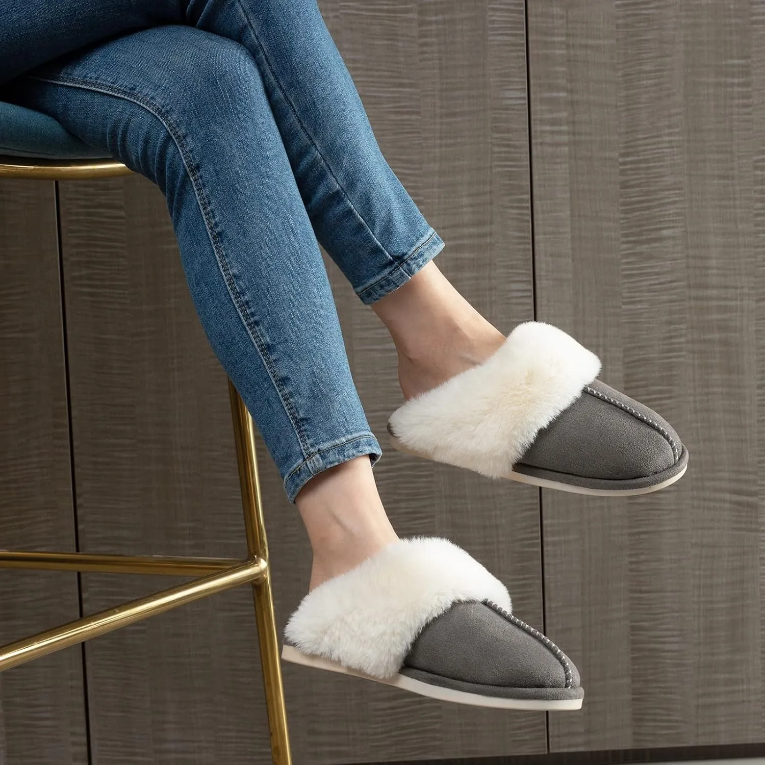 Parlovable Women Slippers with Memory Foam, Fuzzy Warm Bedroom House Shoes, Fluffy Winter Indoor Outdoor Anti-Skid Sole