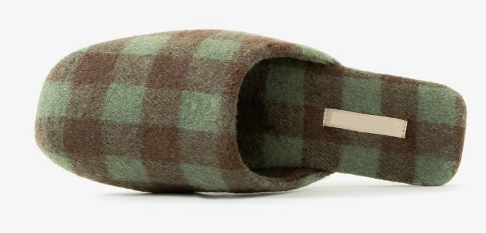 Plaid Slippers for Women Men Classic House Slippers Fuzzy Comfy Unisex House Shoes Bedroom Slippers Indoor Outdoor 2024 New