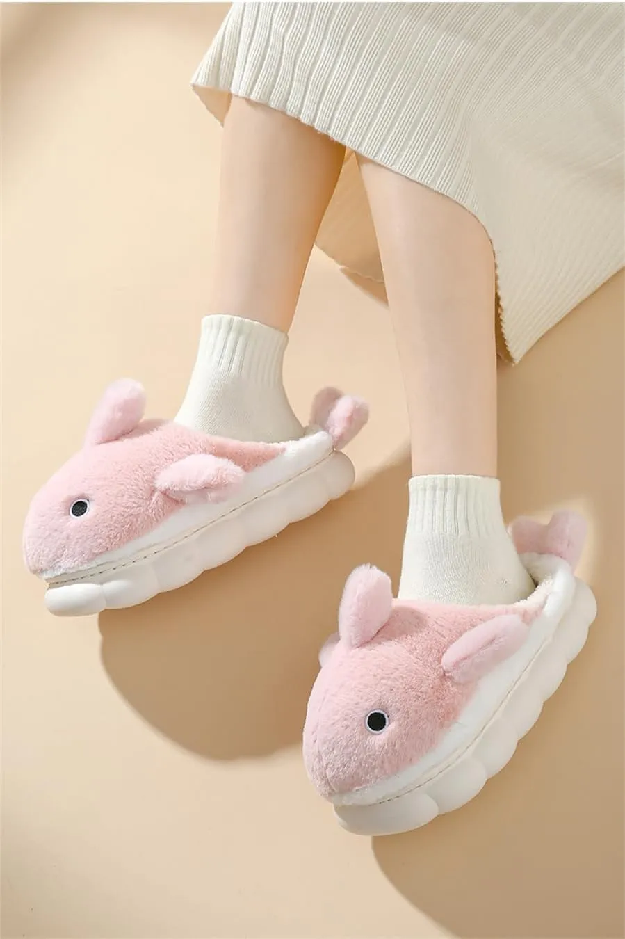 Plush Home Slippers for Men and Women, Cartoon Shark Animal Cotton Slippers, Winter Indoor Warm Soft and Comfortable Thick-soled Shoes