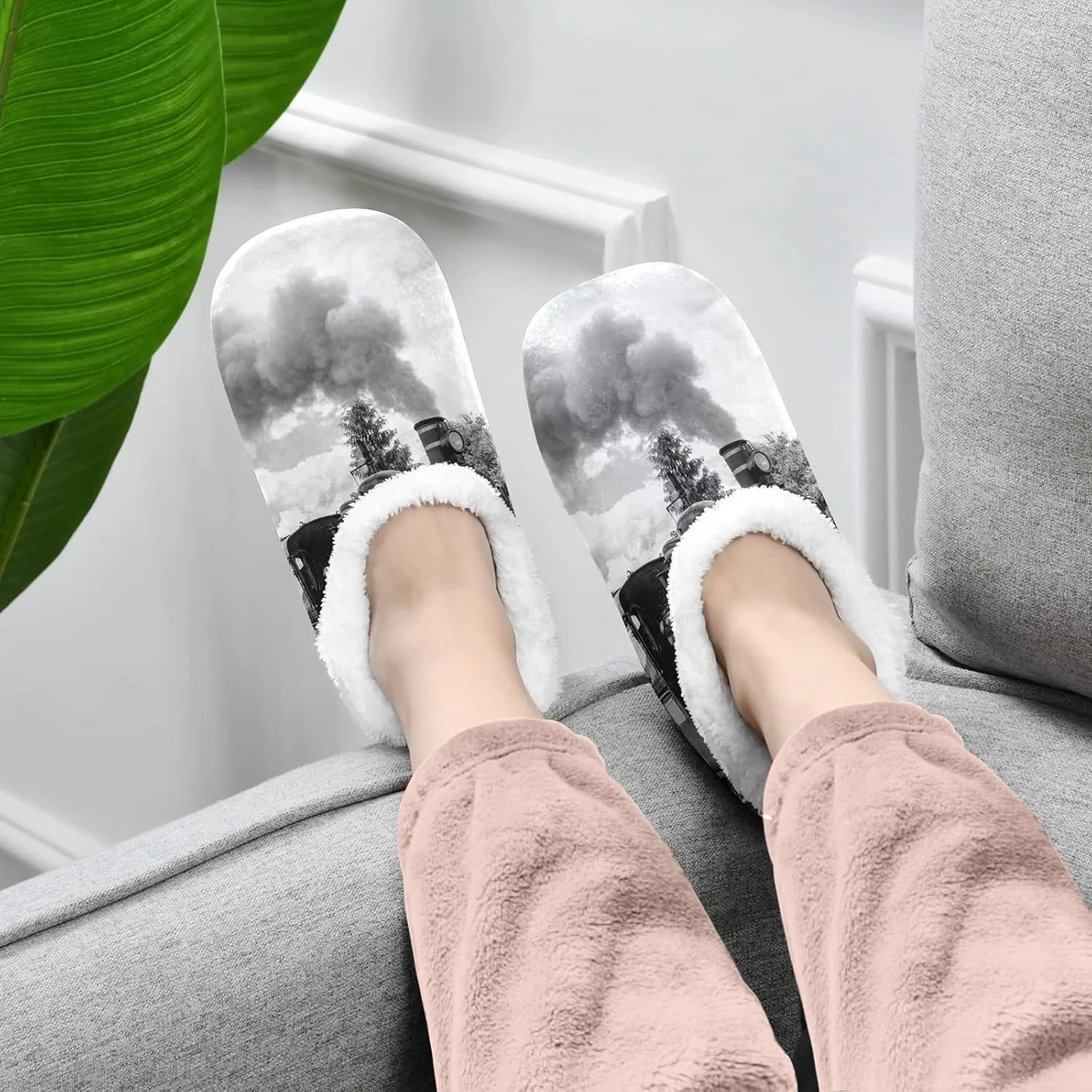 Poeticcity Unisex Fuzzy House Slippers, Warm Fur Lining Shoes, Non-Slip Memory Foam Slippers M-XXL