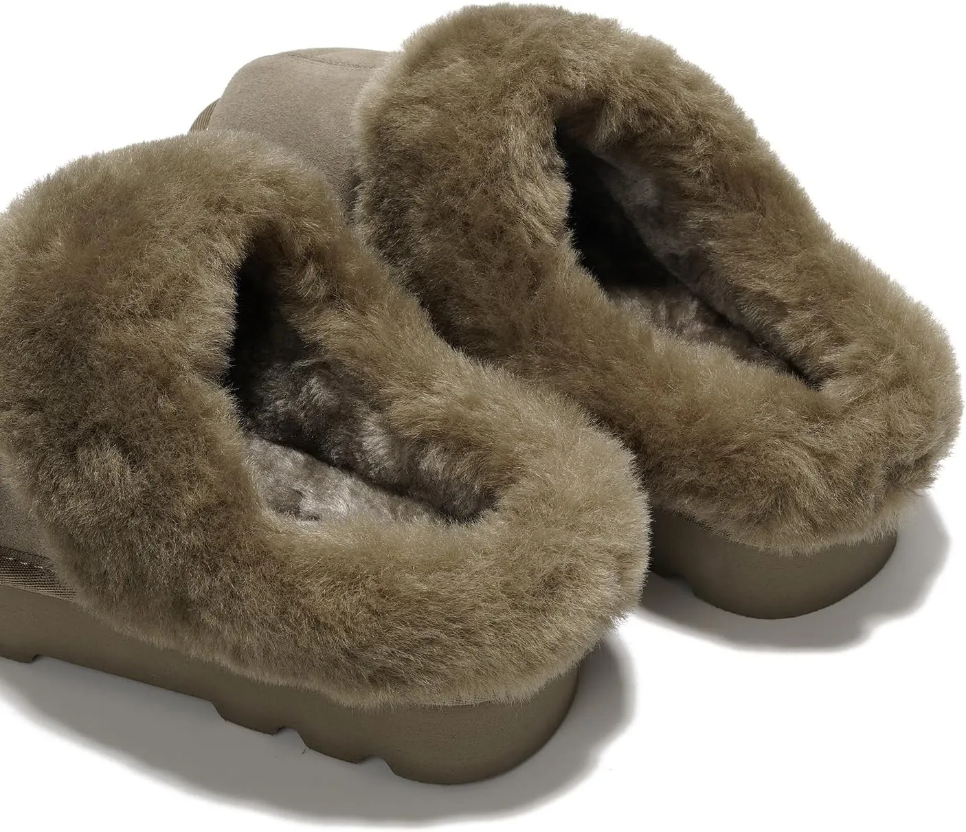 Project Cloud Genuine Leather Slippers for Women Indoor and Outdoor Fuzzy Slippers - Memory Foam Insole and Water-resistant Women Footwear (Snowy)