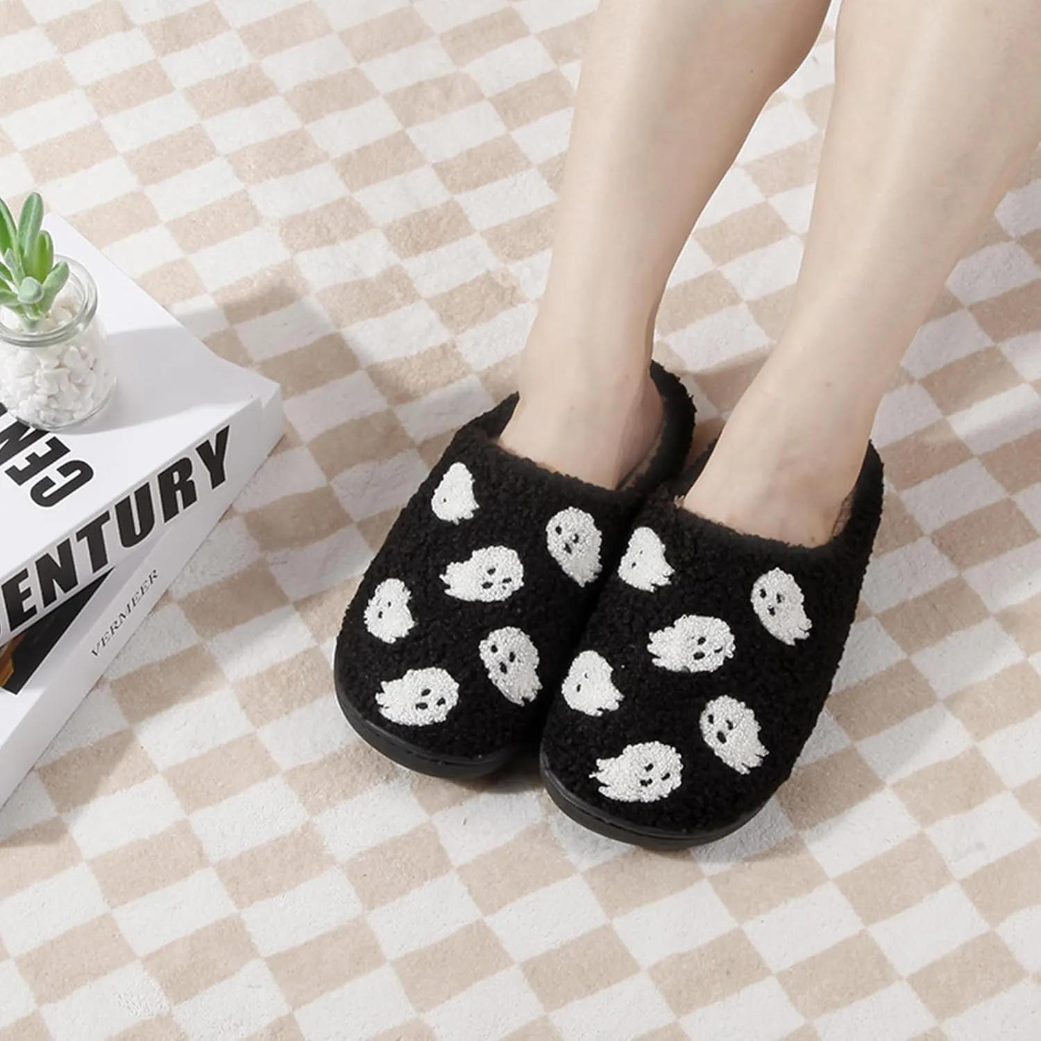 Pumpkin Slippers for Women Men Halloween Slippers Spooky Slides Soft Warm Plush House Shoes