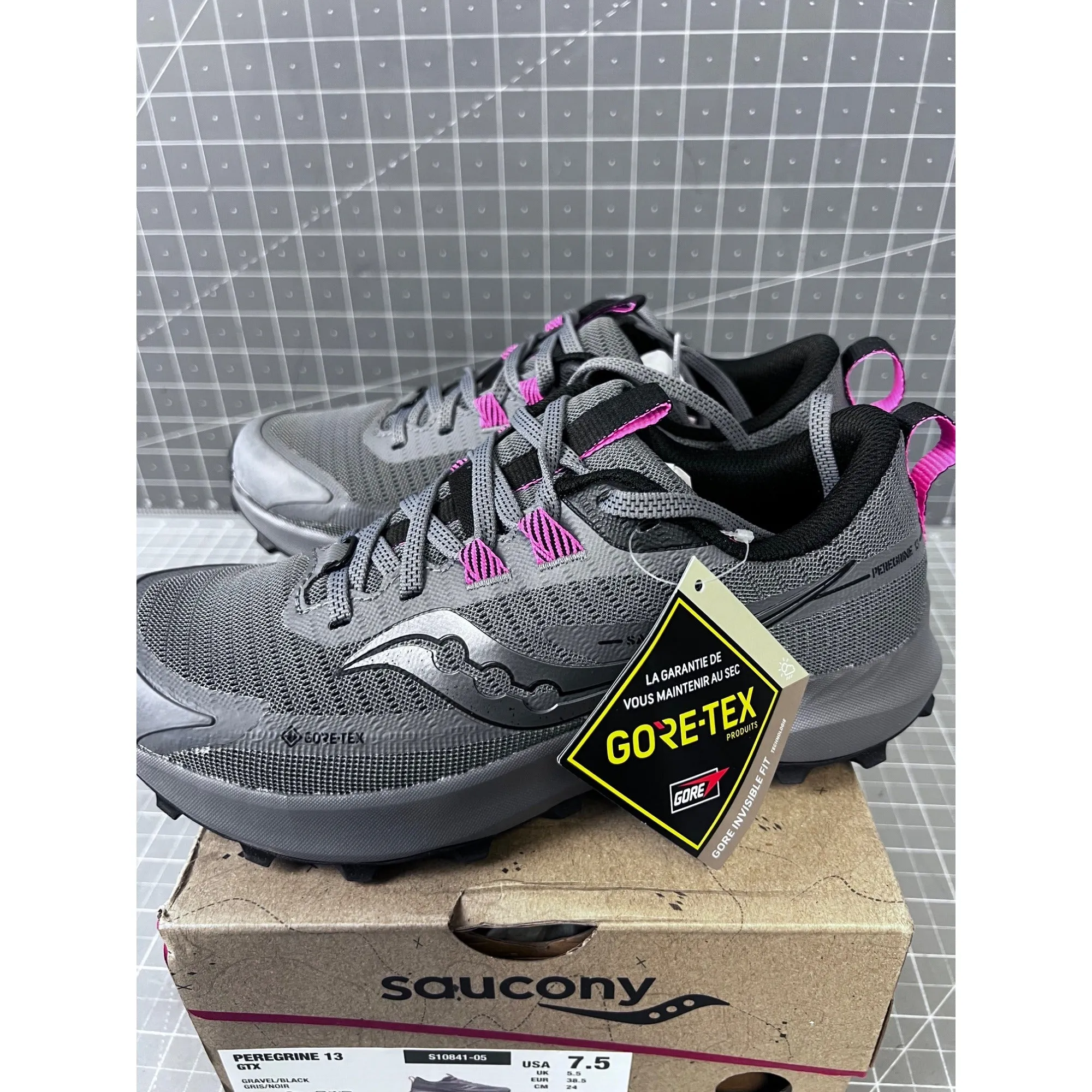 Saucony Peregrine 13 GTX Women’s Trail Running Shoes Sz 7.5 US Gravel/Black New