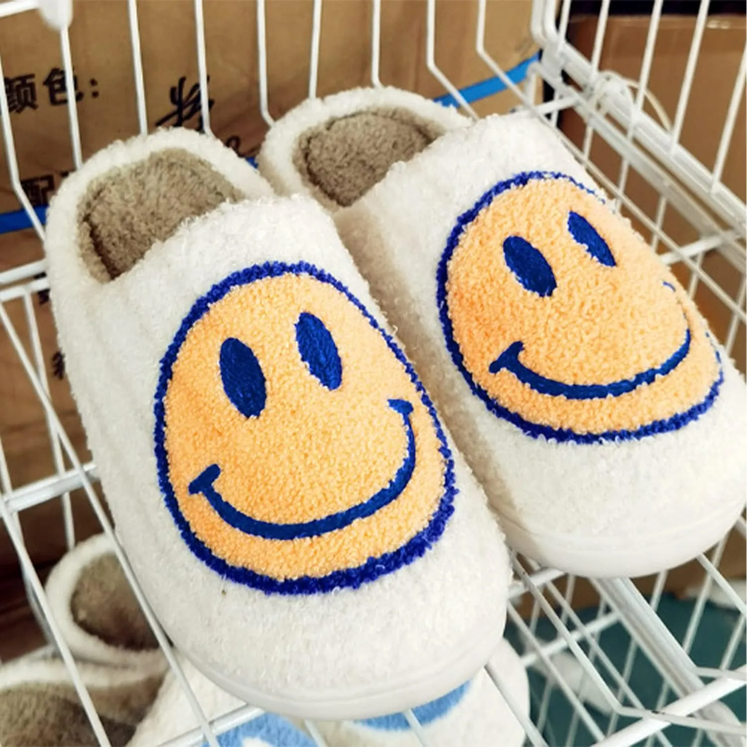 Smile Face Slippers for Women - Soft Plush Retro Preppy Slip-on Comfortable Indoor/Outdoor Shoes
