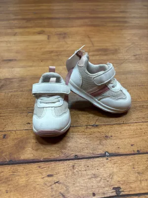 SNEAKER-4