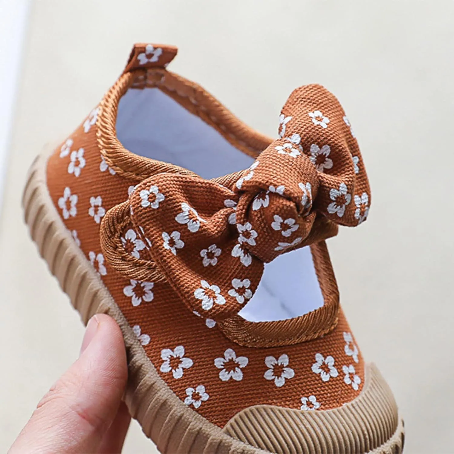 Spring and Summer Girls Casual Shoes Flower Bow Soft Bottom Comfortable and Breathable Big Girl (Brown, 2-2.5Years)