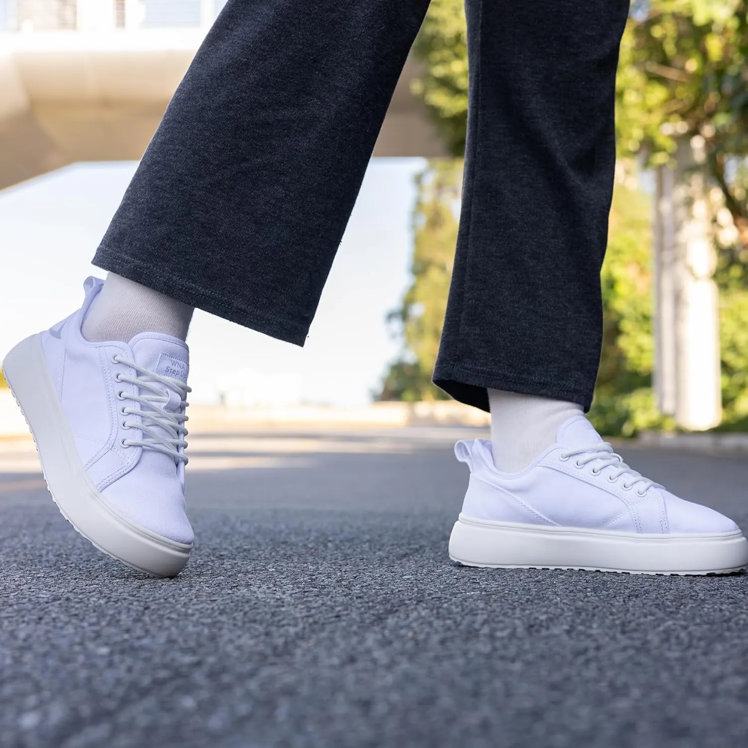 SURRAY Women's Wide Toe Box Canvas Sneakers Comfortable Slip On Walking Shoes for Women Casual Platform Fashion Sneaker US 6-11