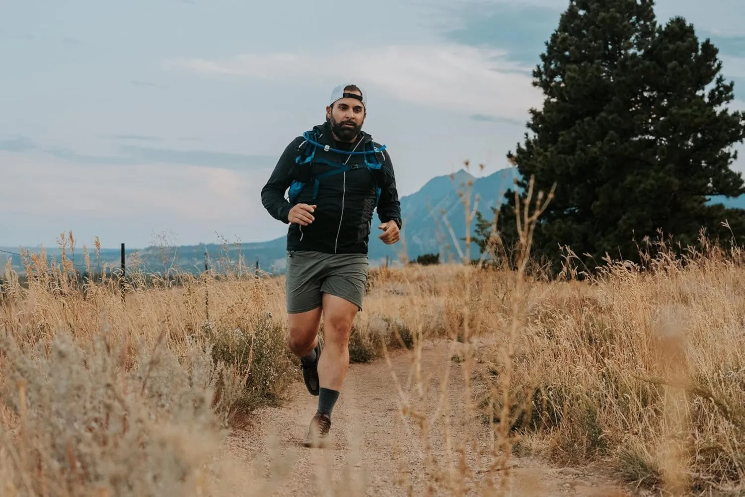 Swiftwick - FLITE XT TRAIL Mid-Crew Socks, Trail Running and Hiking Socks
