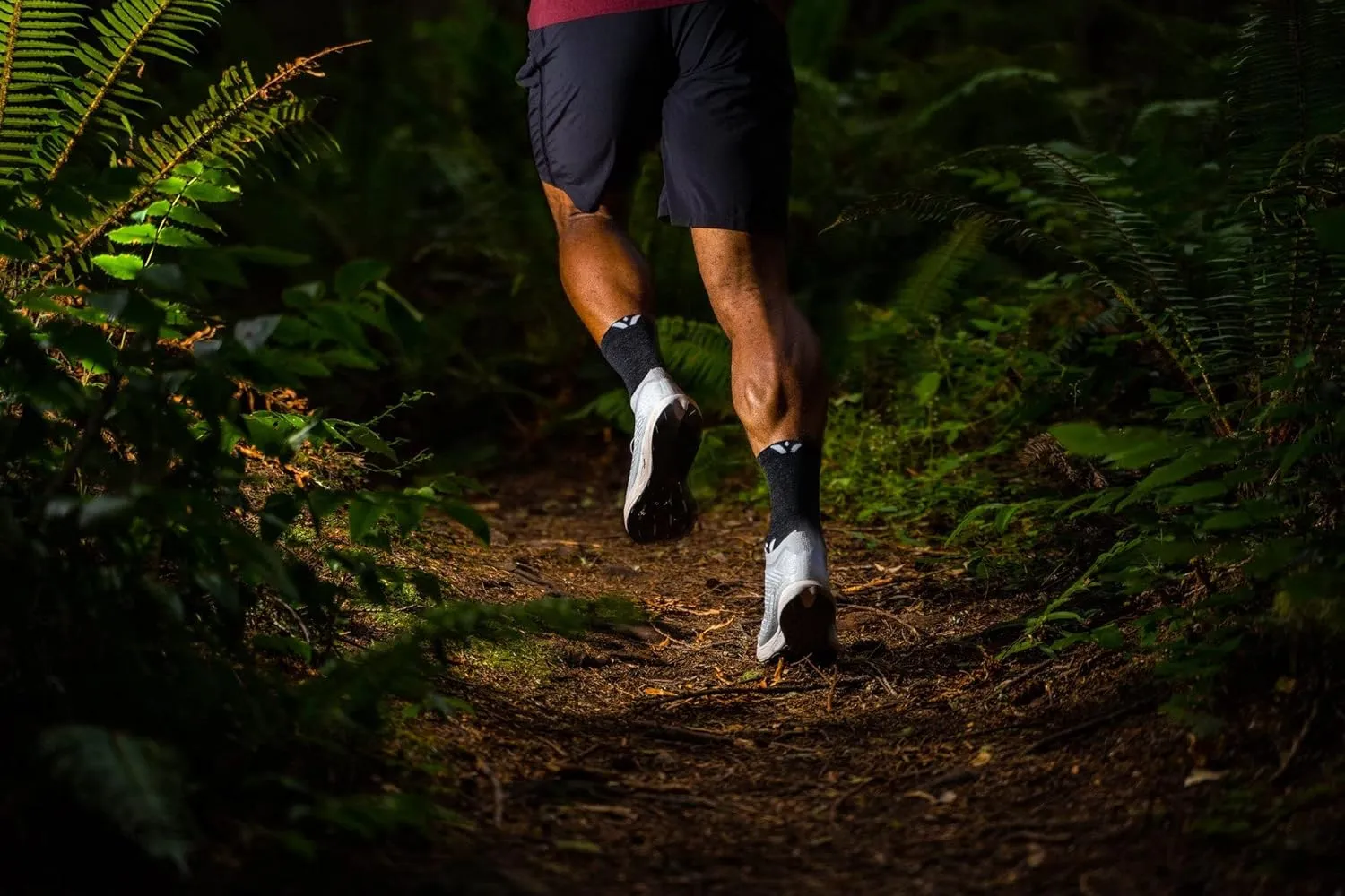 Swiftwick - FLITE XT TRAIL Mid-Crew Socks, Trail Running and Hiking Socks