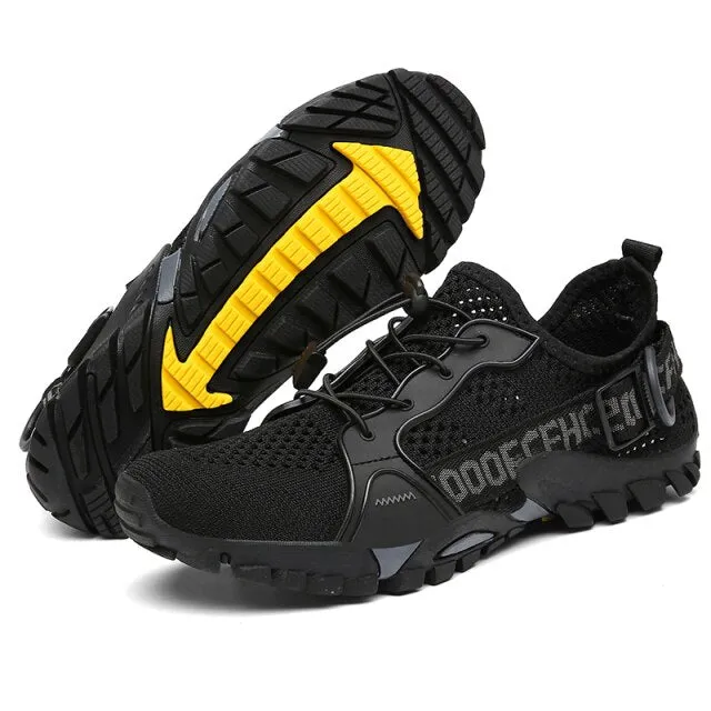 The Latest High-Quality Hiking Shoes Ultra-Light New Material Beach Sandals Breathable And Waterproof Surfing Sneakers