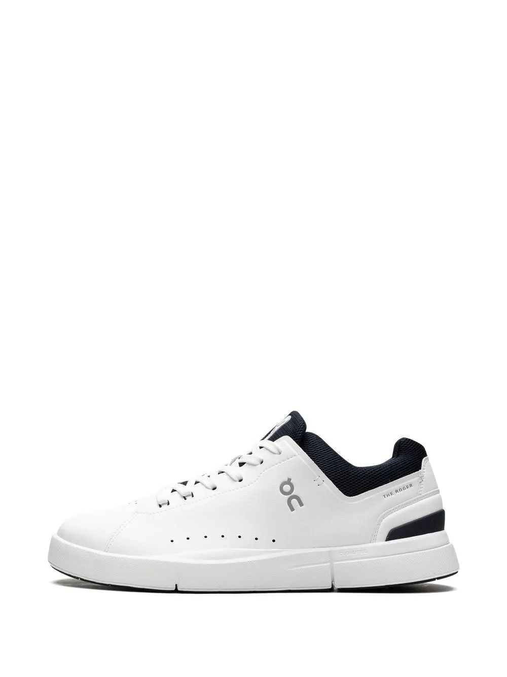 The roger advantage sneakers