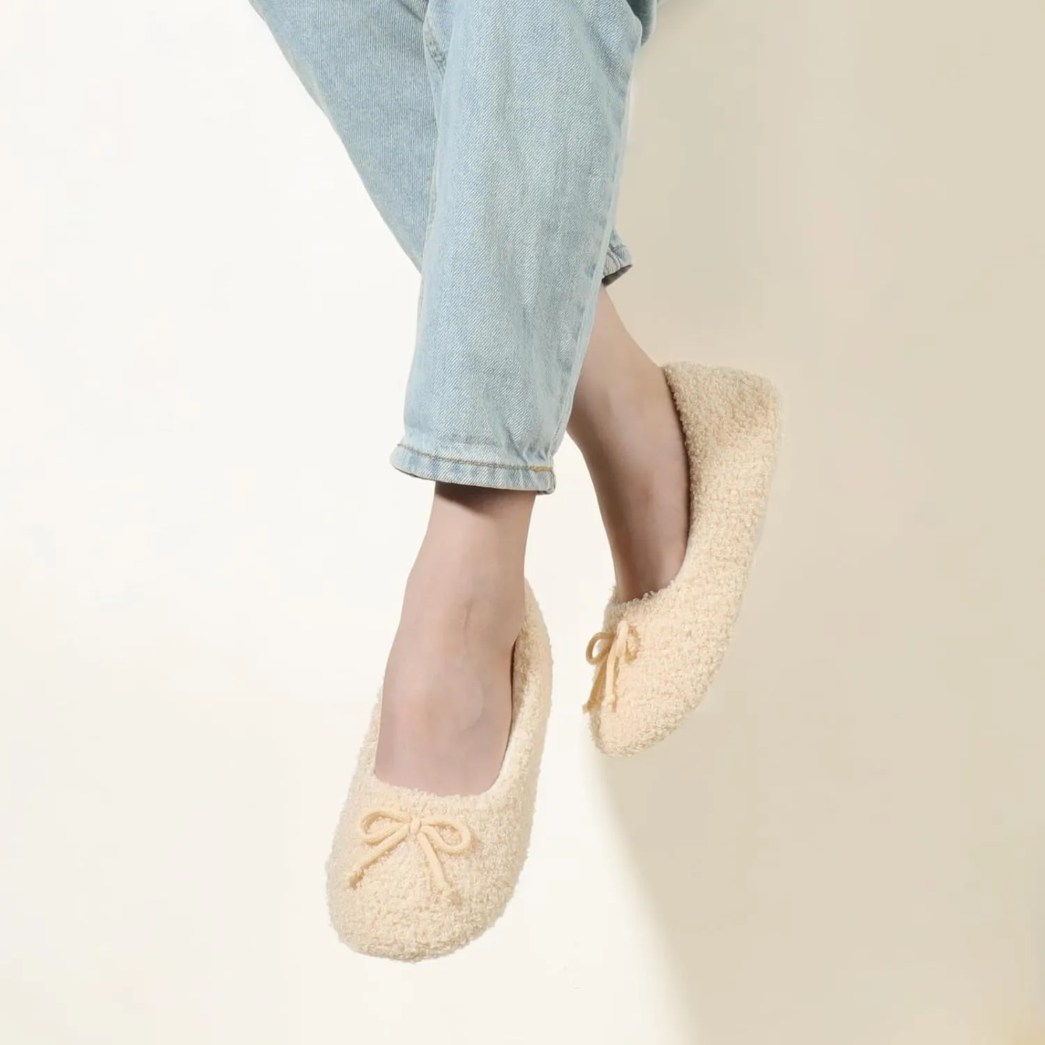 ULTRAIDEAS Women’s Velvet Ballerina Slippers, Lightweight House Shoes with Bow and Indoor Anti-Skid Soft Rubber Sole