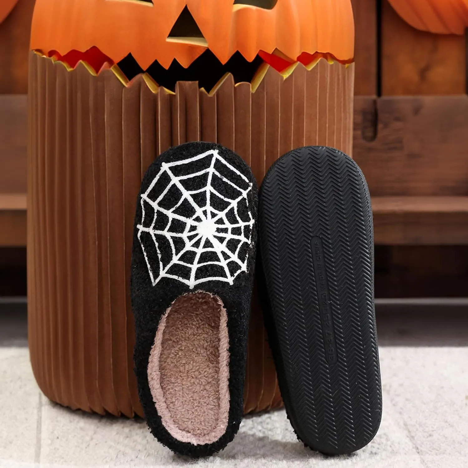 Unisex Leopard Print Happy Face Slippers - Retro Memory Foam Soft Plush Non-Slip Home Shoes