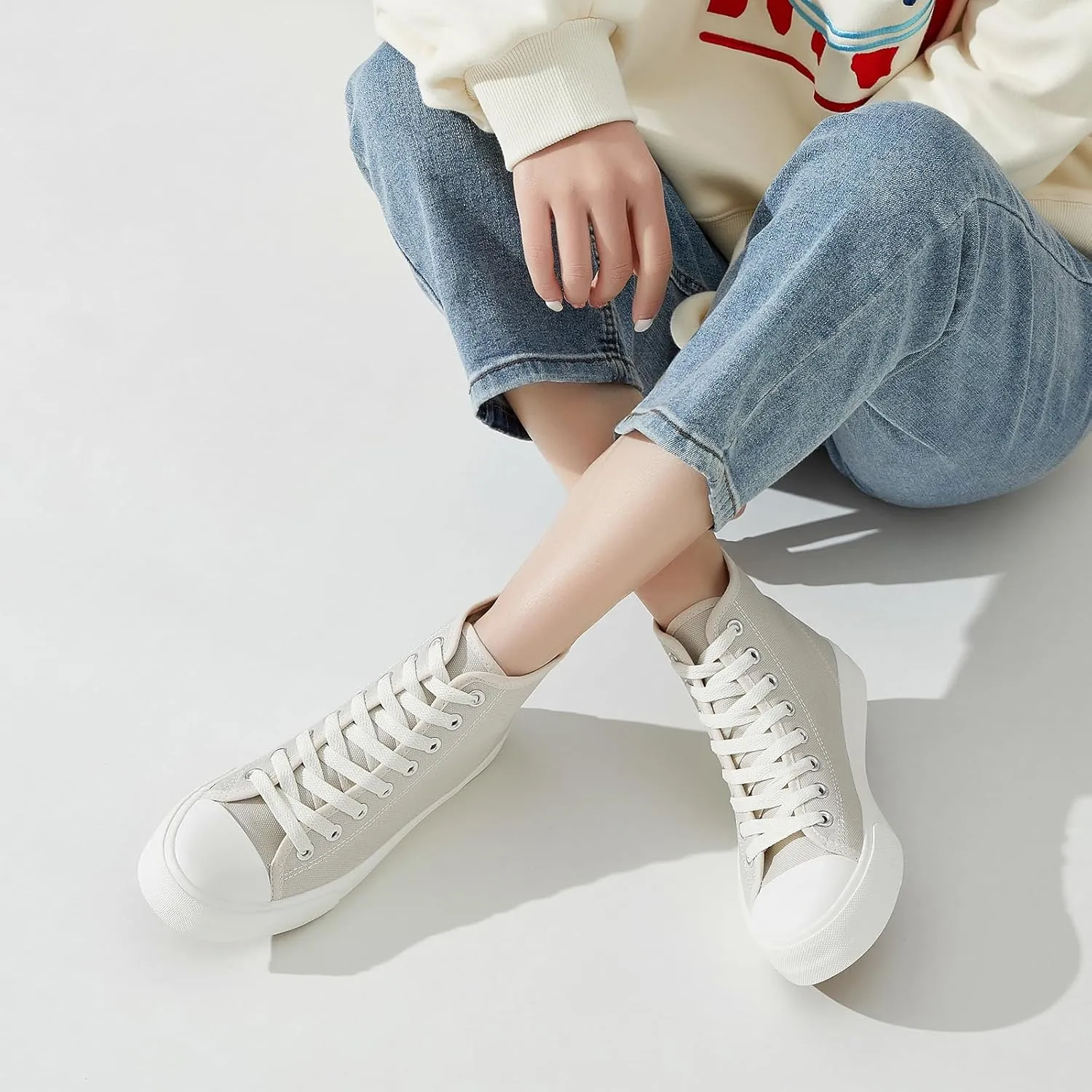 Uoidru High Top Sneakers for Women Canvas Shoes White Canvas High Tops Women Casual Shoes Lace Up Fashion Sneakers