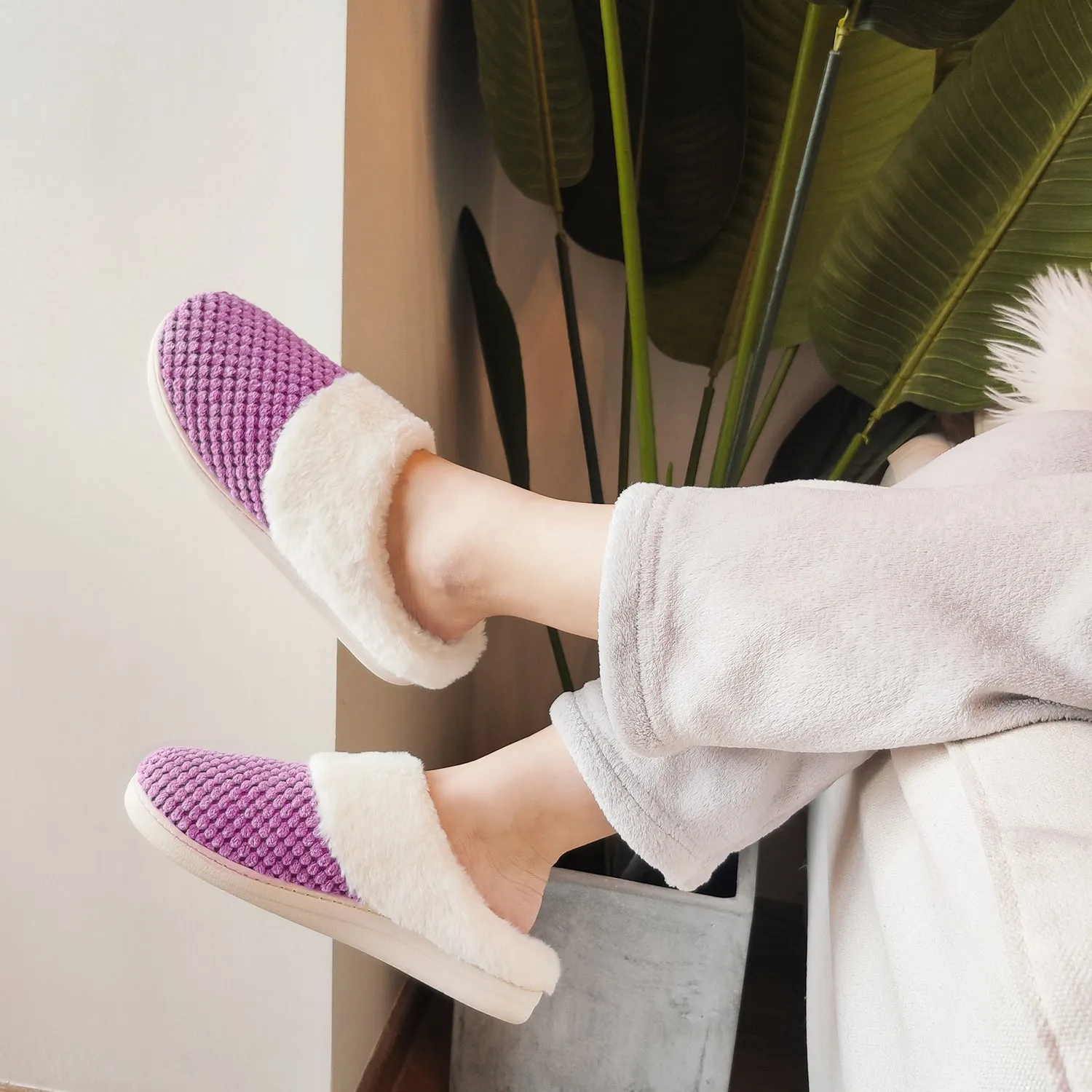 VONMAY Women's Slippers House Shoes Fleece Fuzzy Plush Lining