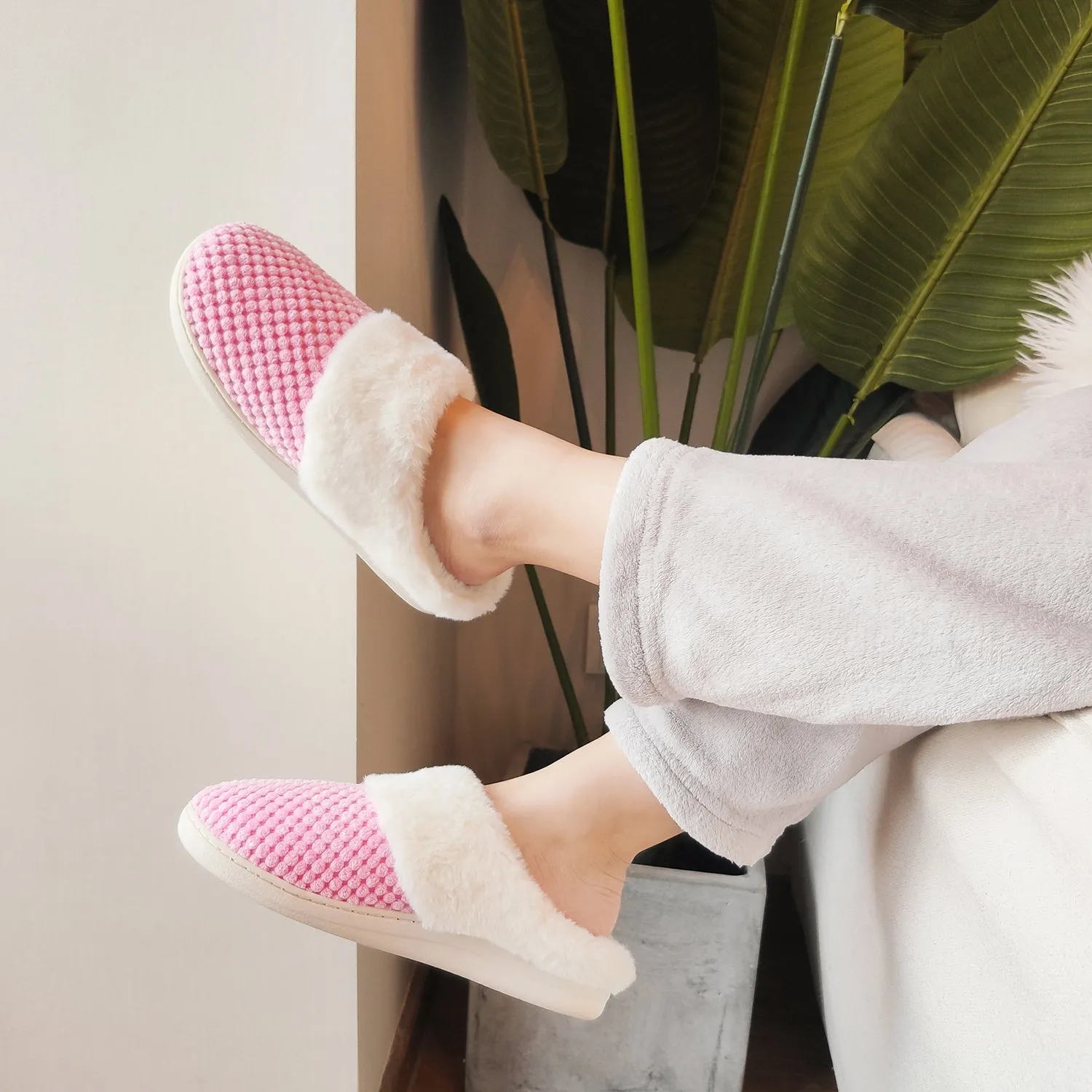 VONMAY Women's Slippers House Shoes Fleece Fuzzy Plush Lining