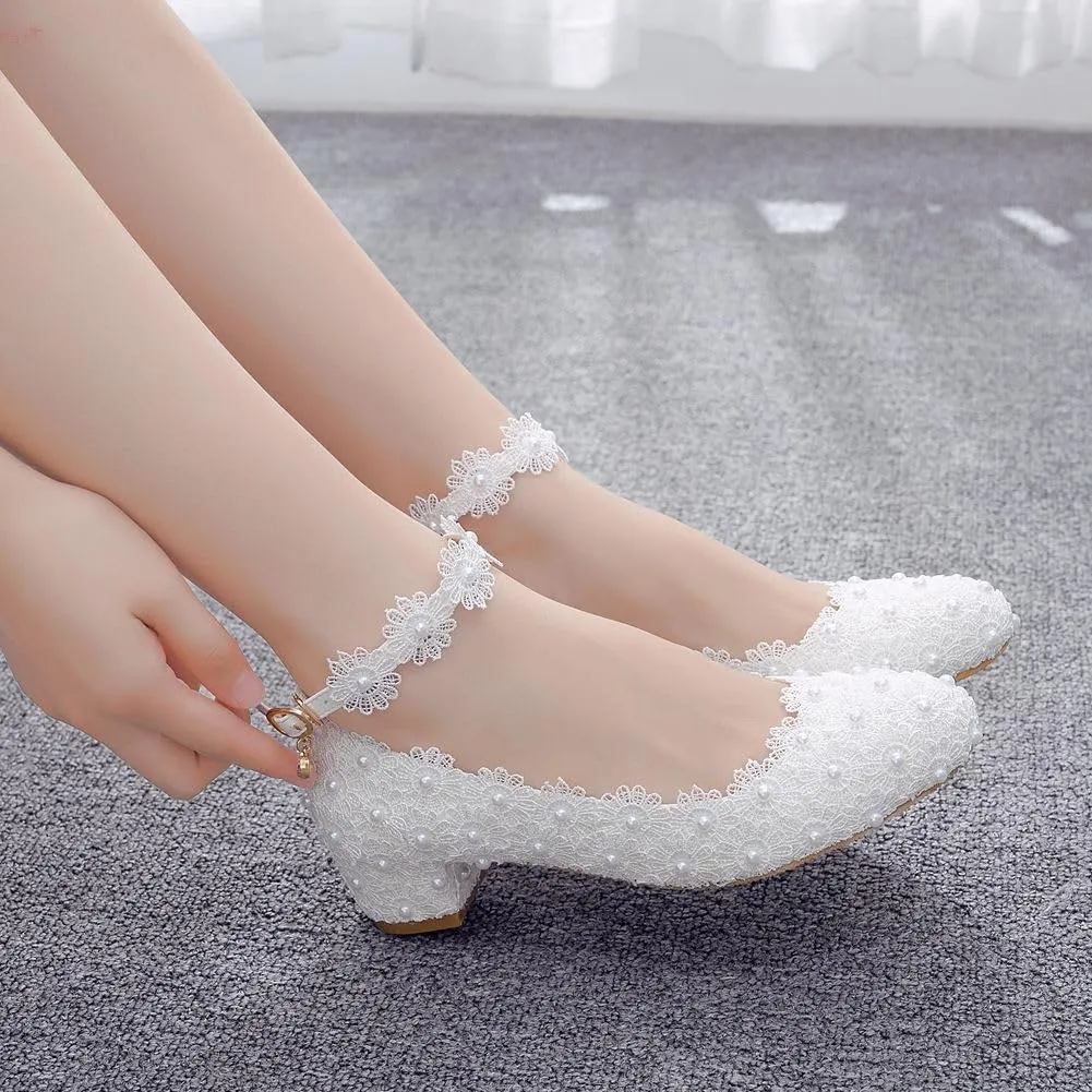 Women Lace Bridal Low Heel Shoes Pearl Floral Lace Ankle Strap Chunky Comfortable Round Closed Toe for Dress Wedding Prom Party