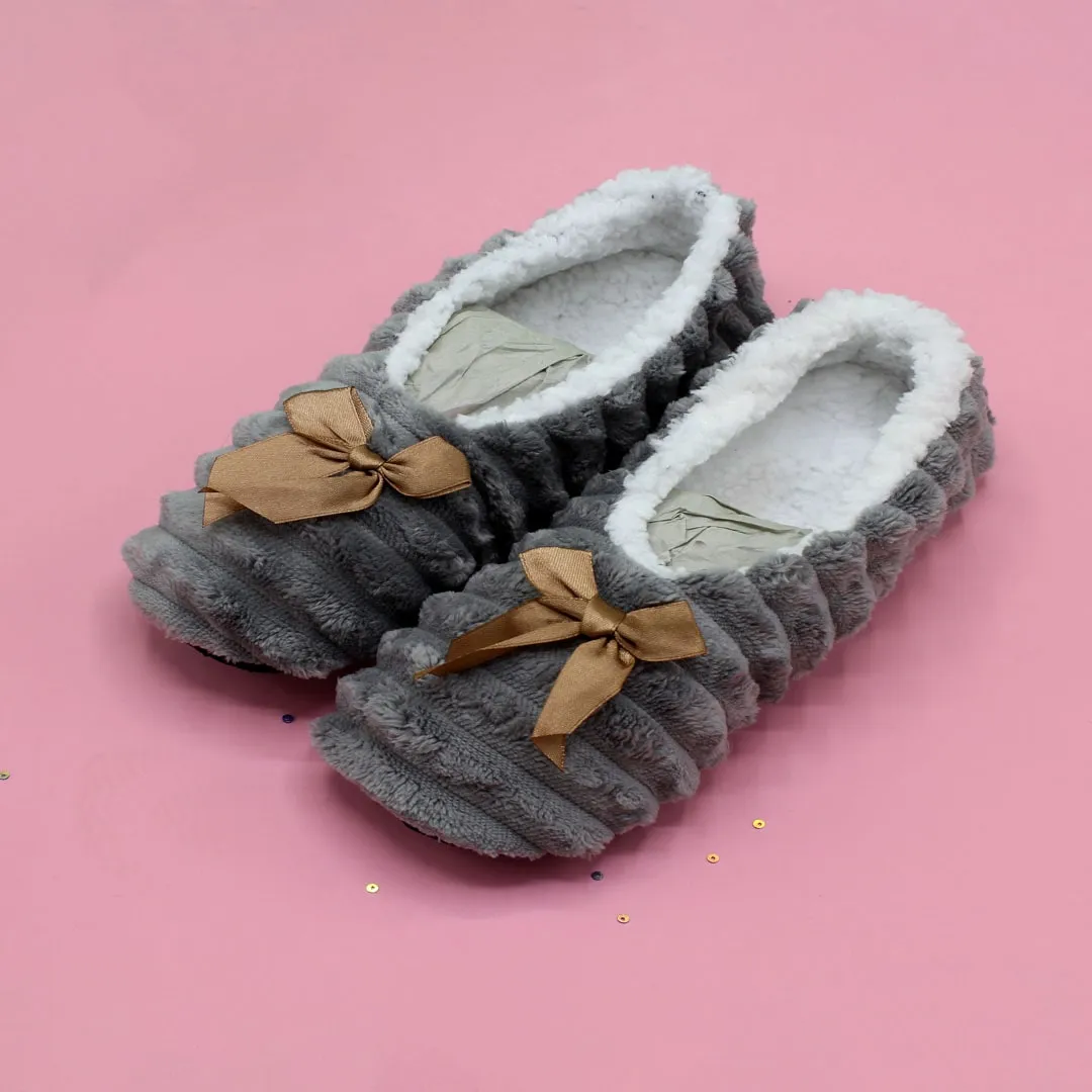 Women Soft Plush Slippers
