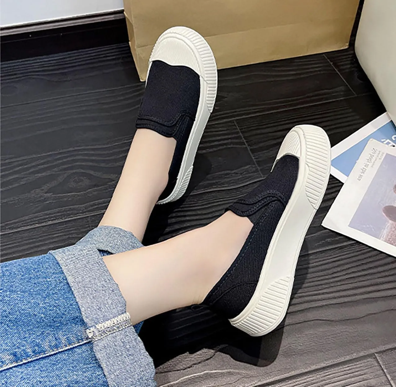Women's Canvas Shoes Slip Shoes Cloud Slides Shoes Thick Bottom Shoes Board Shoes Walking Shoes Road Shoes Running Shoes Biscuit Shoes Flat One Stirrup Shoes Foam Household Shoes