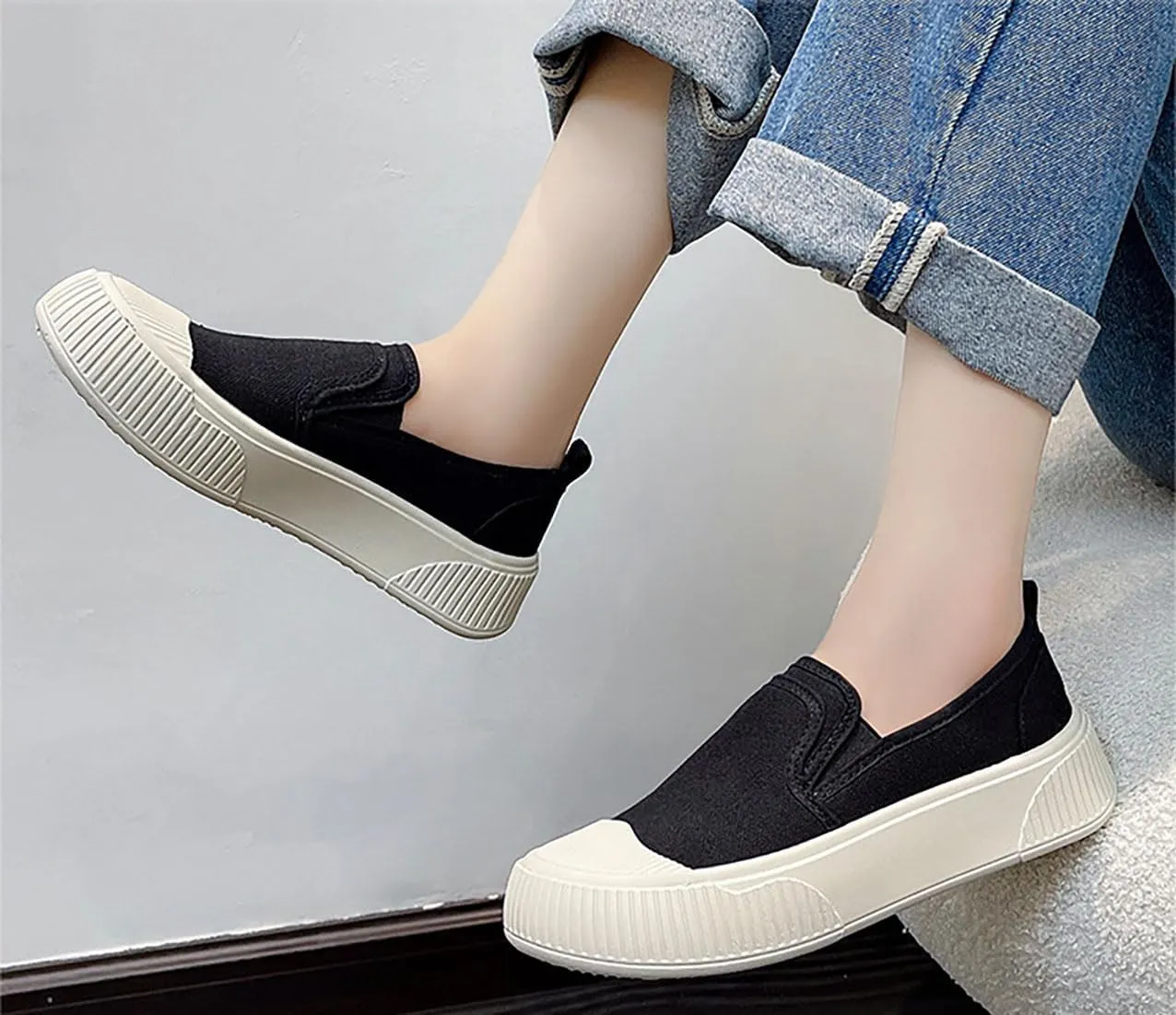 Women's Canvas Shoes Slip Shoes Cloud Slides Shoes Thick Bottom Shoes Board Shoes Walking Shoes Road Shoes Running Shoes Biscuit Shoes Flat One Stirrup Shoes Foam Household Shoes
