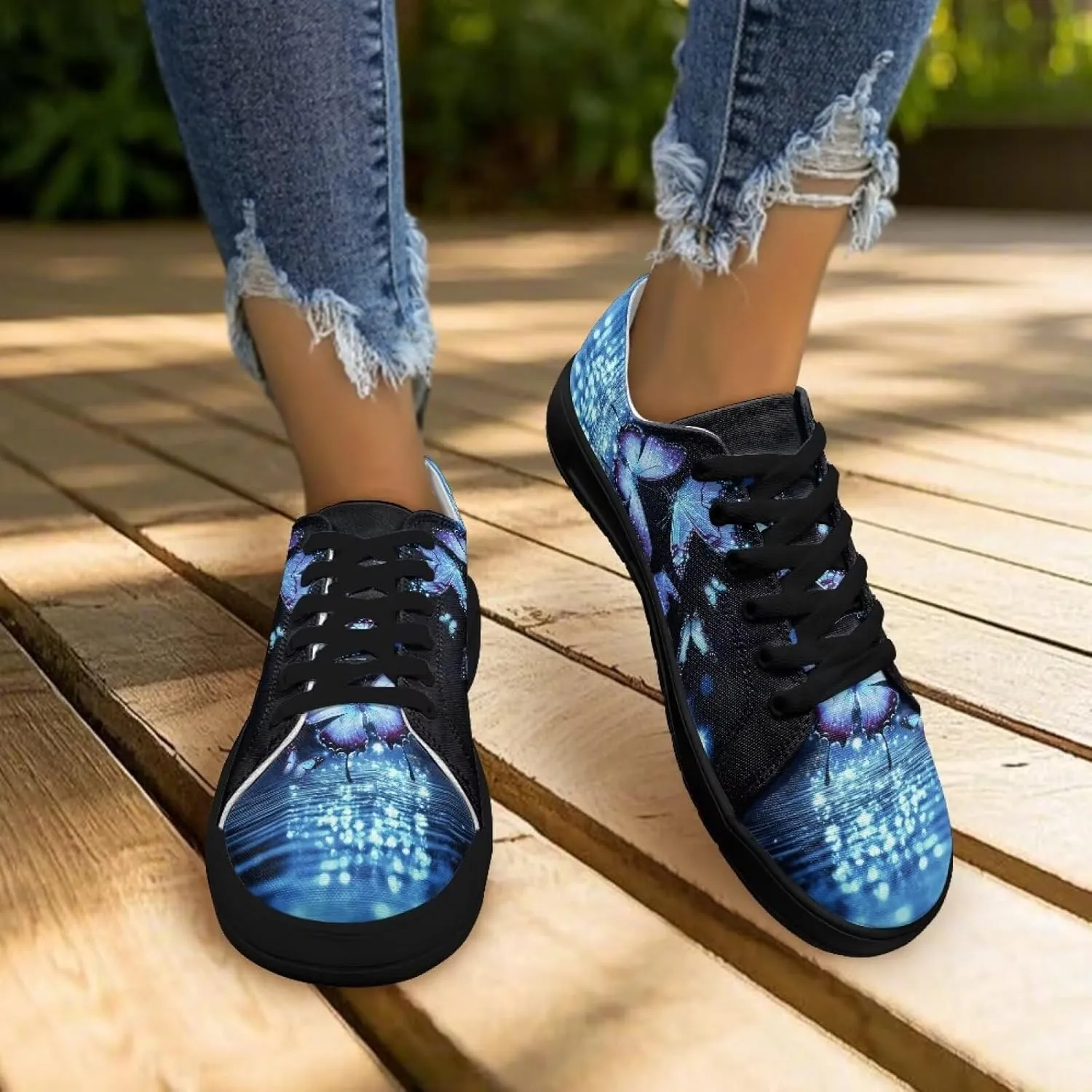Women's Casual Canvas Shoes Comfortable Low Top Walking Shoes Classic Polyester Upper Arch Support Canvas Sneakers