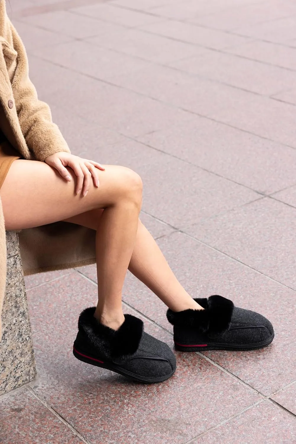 Women's Cozy Adjustable Slippers Wide Fit, Plush Faux Fur Lining, Non-Slip Sole, Comfortable House Shoes for Arthritis, Swollen Feet & Diabetes Relief