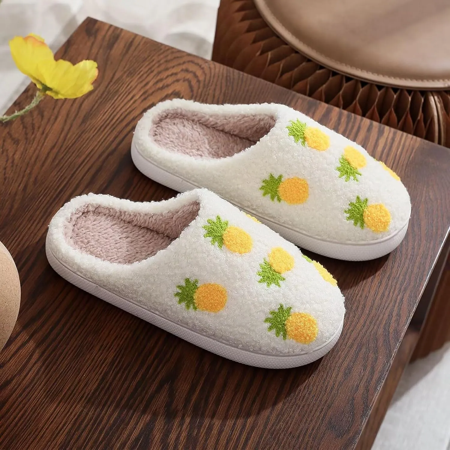 Women's Men's Cute Evil Eyes Slippers Strawberry Slippers Fuzzy Plush Soft Warm Home Bedroom House Shoes
