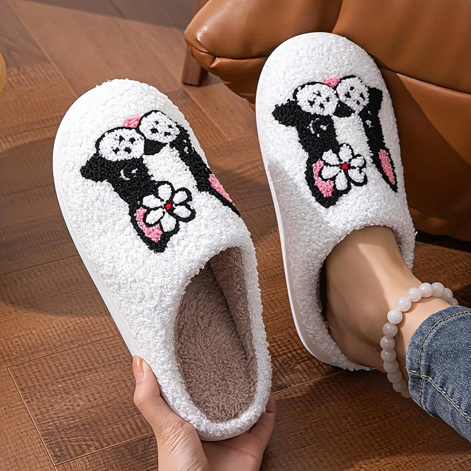 Women's Men's Cute Frog Slippers Fuzzy Memory Foam Kawaii Cartoon Animal Slippers Winter Warm Fluffy Shoes