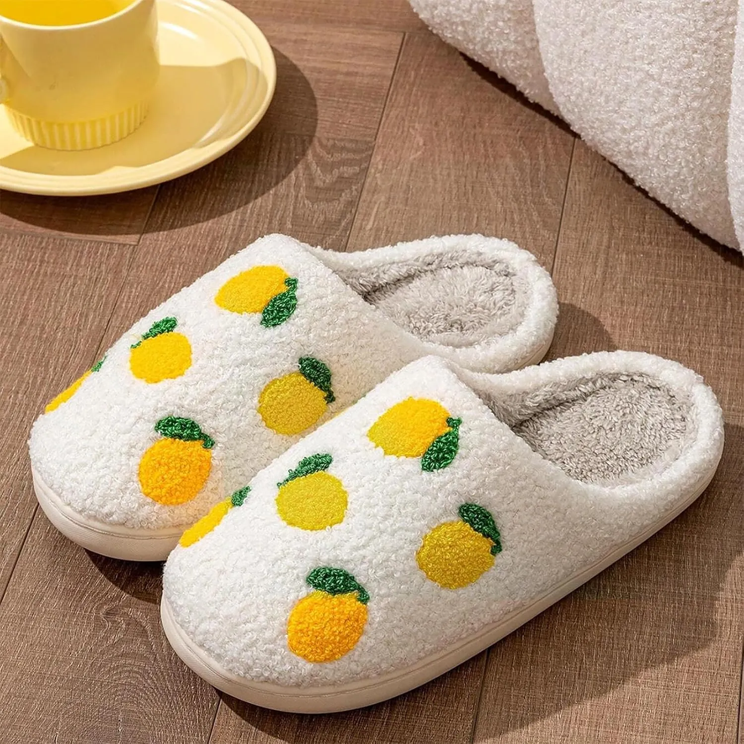Women's Men's Cute Fuzzy Heart Slippers Memory Foam Fluffy Couple Slippers Cozy House Indoor Outdoor Shoes