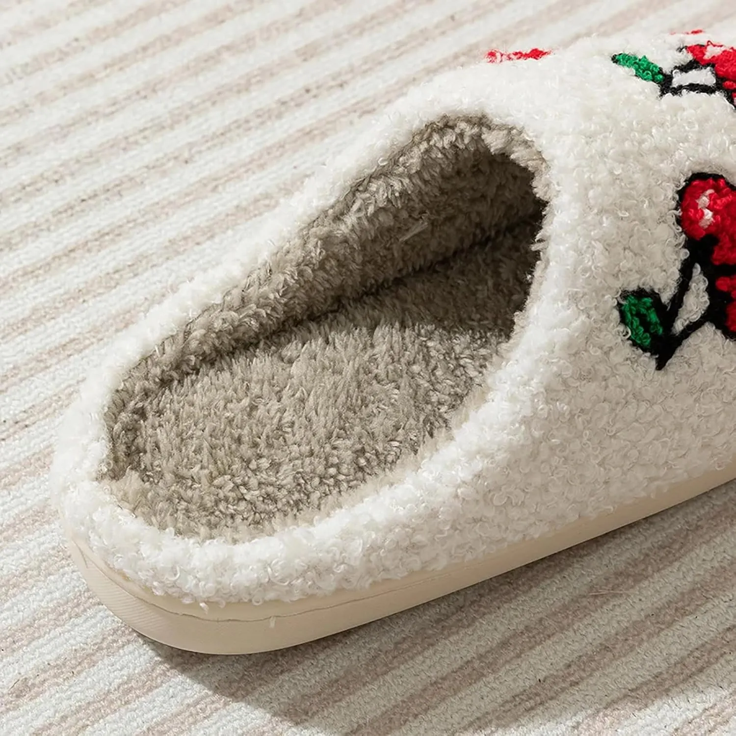 Women's Men's Cute Fuzzy Heart Slippers Memory Foam Fluffy Couple Slippers Cozy House Indoor Outdoor Shoes