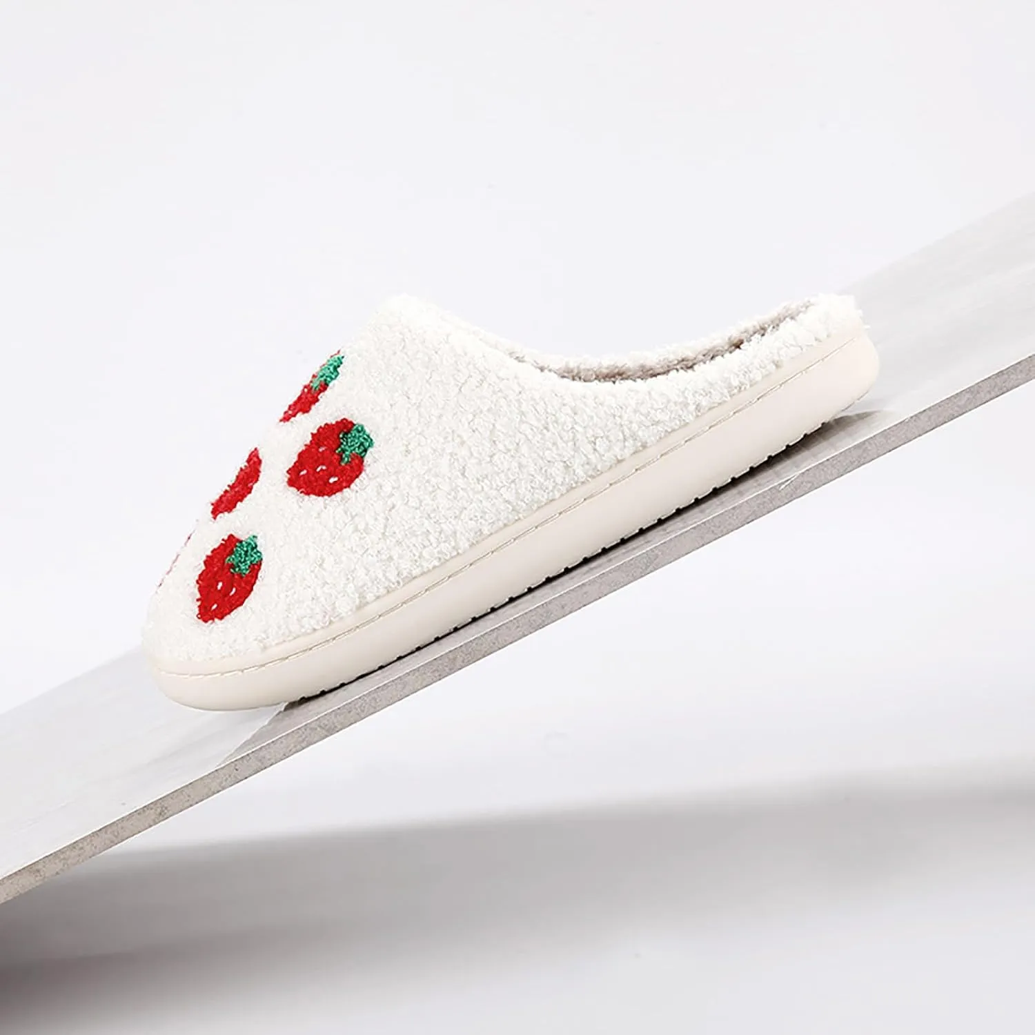 Women's Men's Cute Fuzzy Heart Slippers Memory Foam Fluffy Couple Slippers Cozy House Indoor Outdoor Shoes