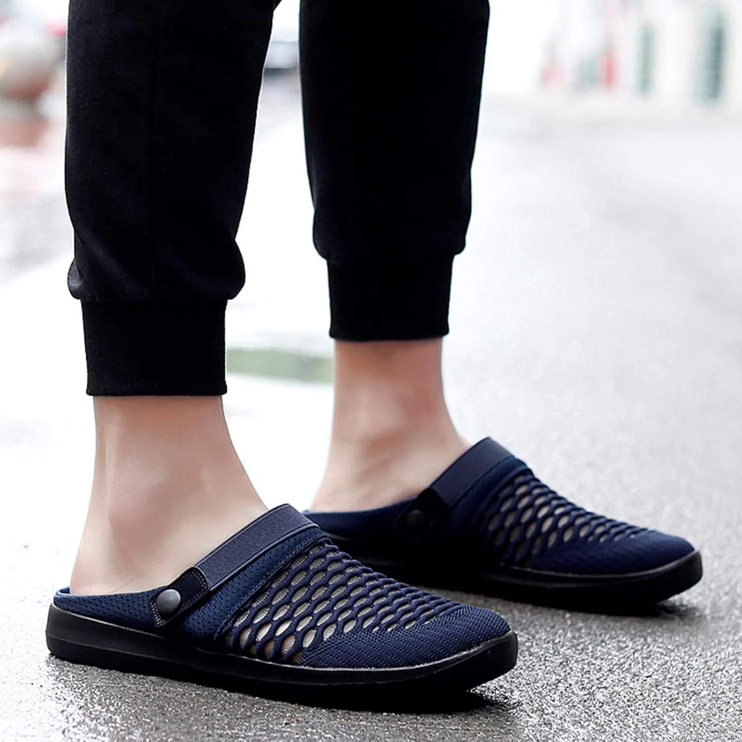 Women's Walking Shoes Knitted Breathable Clogs Lightweight Slip-On Mules Non-Slip Quick Drying Sandals Comfortable Garden Clogs Pool Water Shoe Hiking House Traveling Shoes Casual Beach Slippers