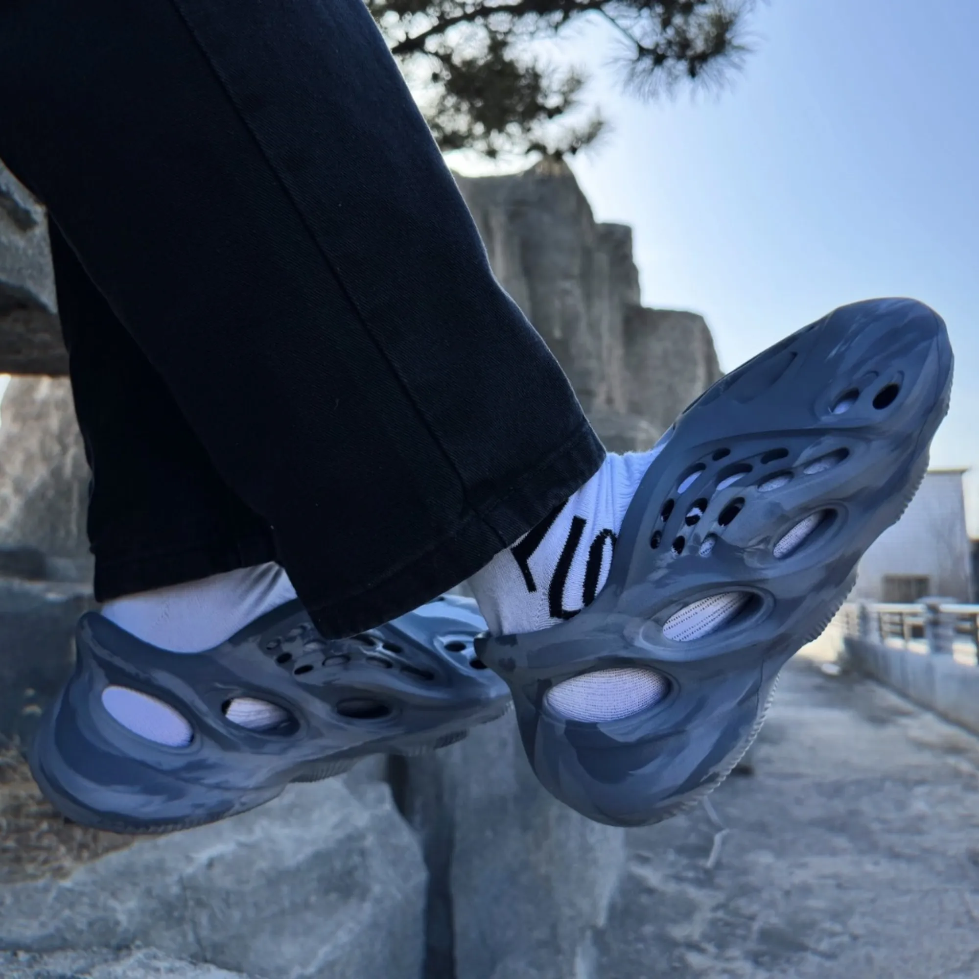 Yeezy Foam Runner MX Granite