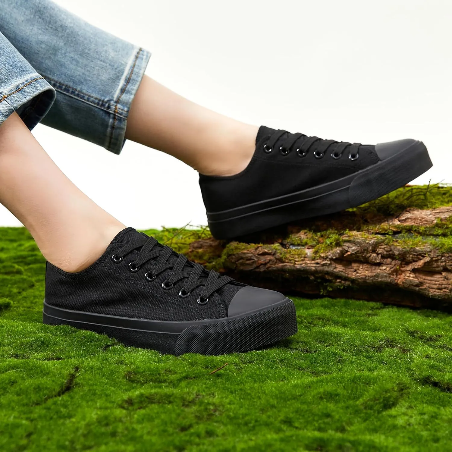 ZGR Womens Low Top Canvas Shoes,Lace up Canvas Sneakers,Casual White Tennis Walking Shoes